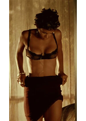 Some Halle Berry highlights from 2001