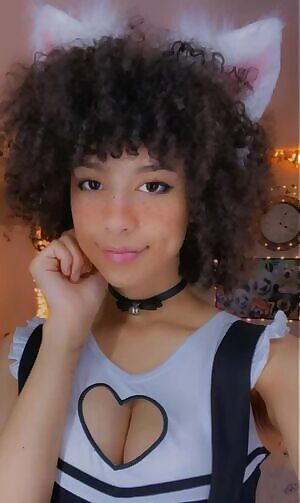 you guys wanted the video, so here's my lil kitty maid ahegao!