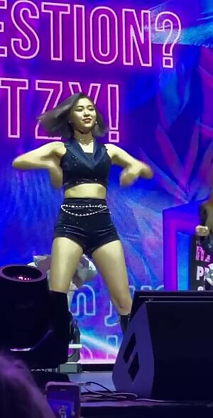 ITZY - Ryujin