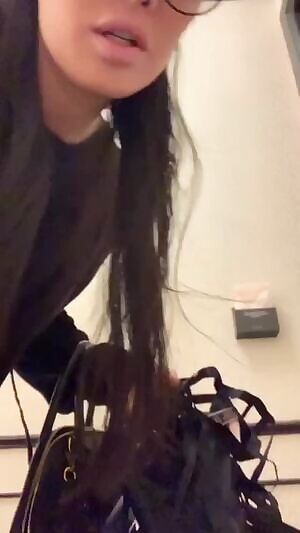 Dressing rooms rule 😈