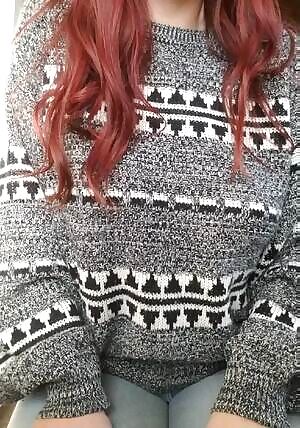 Its friday! Yay! That means i get to wear my favorite sweater/jeans to work. And of course that meant a titty drop for you