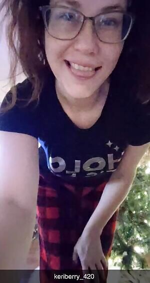 Only one or two custom slots left THIS WHOLE MONTH! Order your custom vid for Xmas now or miss out 😁