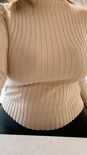 Titty drops and immunity shots! Not only can you breed me whenever, I’ll also make sure you stay healthy this flu season 😉