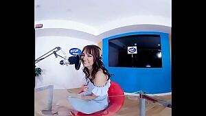 Live Radio Ho - Charlotte Cross VR