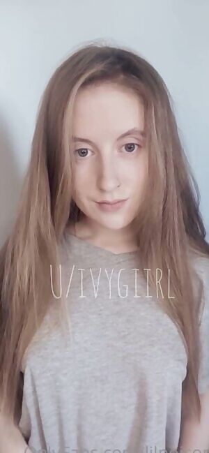 Would u play with my tits?