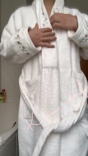 Hope you enjoy watching me getting undressed 🤤♥️