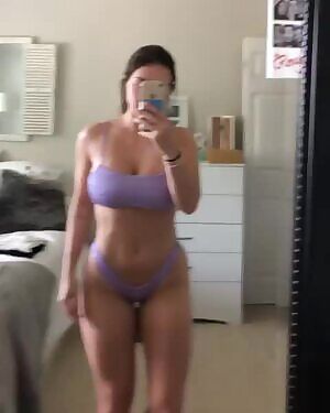 My friends body makes me drool