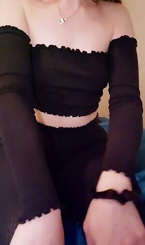 Compliment my itty bittys 🥺🥺