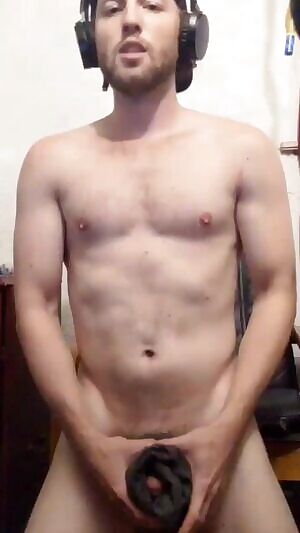 Whenever I masturbate it usually just turns into me humping whatever i was stroking with 😏