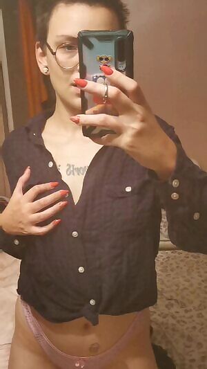 Come and celebrate my birthday with me 🥳 I sell GFE, sexting, cock rating, premades and more! Snap: lucifersgxxx / Kik: lucifersuicidexxx / Telegram: letmyfangsbiteyourneck