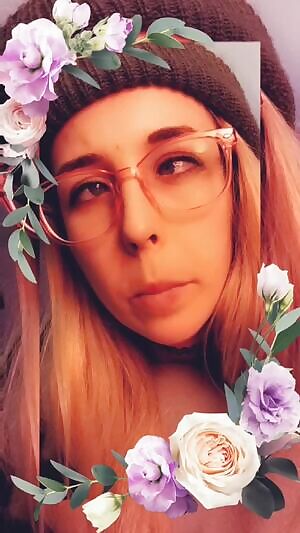 Are glasses & tongue rings okay w y'all?