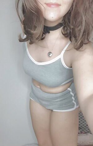 Super sleepy morning drop. Can we go back to bed? 🥺