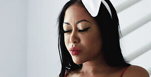 Moriah Mills - Flixxx - Eager Egg Cunt