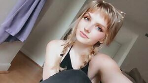 cute lil halloween ahegao before I succumb to my fever~*