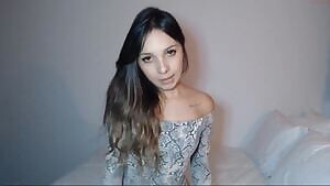 Anyone know where this model vids are posted _catherine_