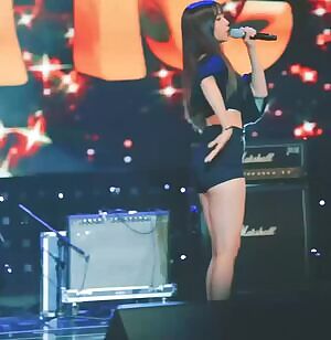 BESTIE - Leg Paradise