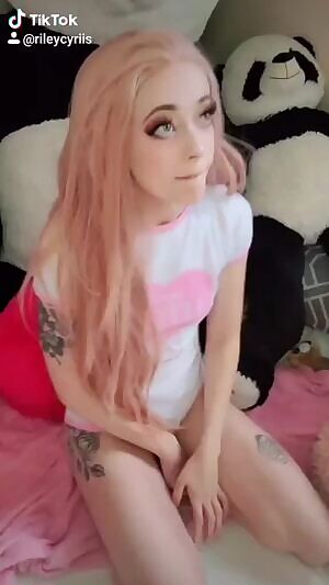 Even TikTok isn't safe from meeeee :3