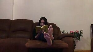 My sisters little asian friend. Game me a perfect view!