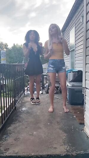 Tiddy popped out to say hi and sorry idk either of their usernames