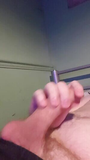 First time posting on this sub - I've been playing with myself a lot recently...wanna help?