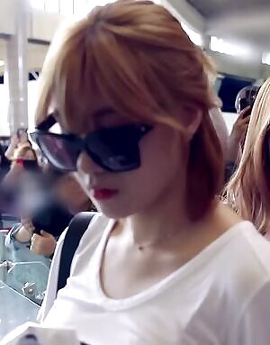 Apink - Hayoung Tongue Megapost #4