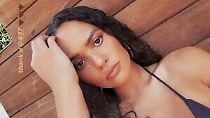 Madison Pettis is so sexy