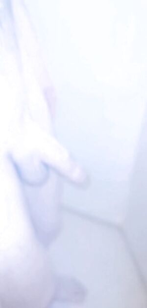 We men can get hard in seconds... Lucky us. Pierced 25M