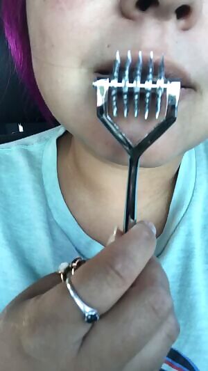 Ecstatic or this lovely addition to join my little bag of kink ✨🖤