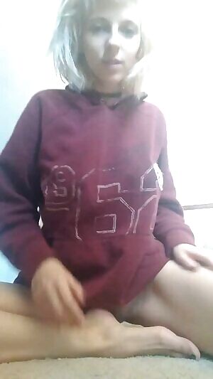 Who Like This Cute Girl ?