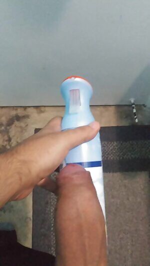 fabreeze makes me horny any one else