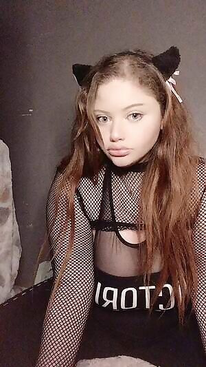 t-thank u for the treat, m-master 🥺👉🏻👈🏻💕